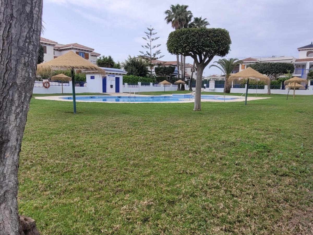 Apartamento con terraza y piscina a 300m de playa Vera Exterior foto